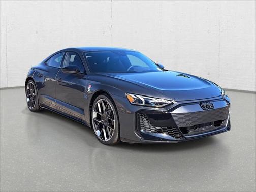 2025 Audi RS e-tron GT performance