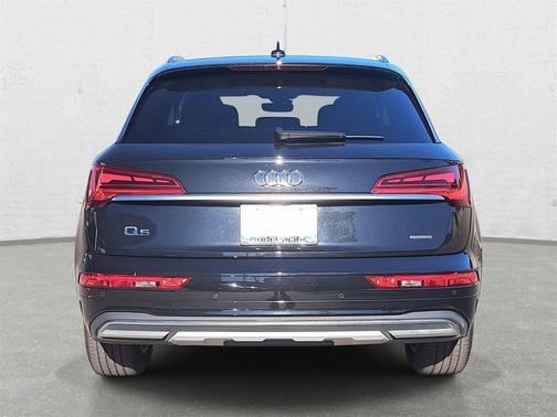 2023 Audi Q5 40 Premium