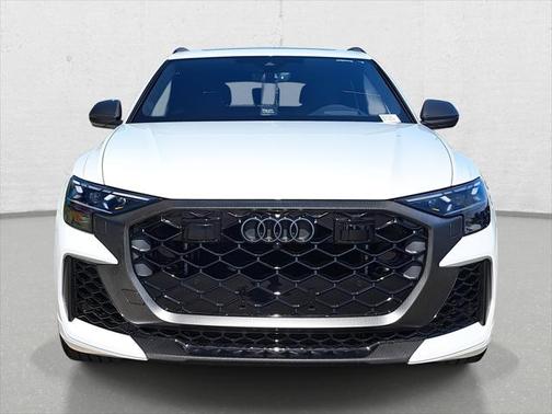 2025 Audi RS Q8 4.0T