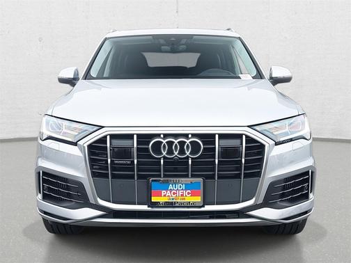 2022 Audi Q7 55 Prestige