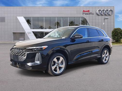 2025 Audi Q5 Premium Plus TFSI quattro S tronic
