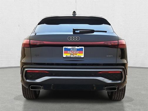 2025 Audi Q5 Premium Plus TFSI quattro S tronic