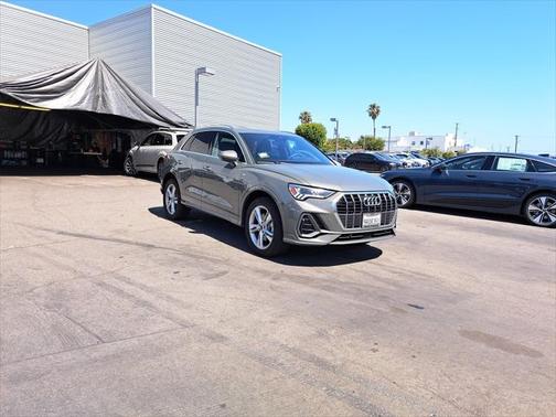 2024 Audi Q3 45 S line Premium Plus