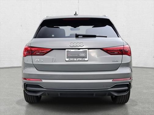 2024 Audi Q3 45 S line Premium Plus