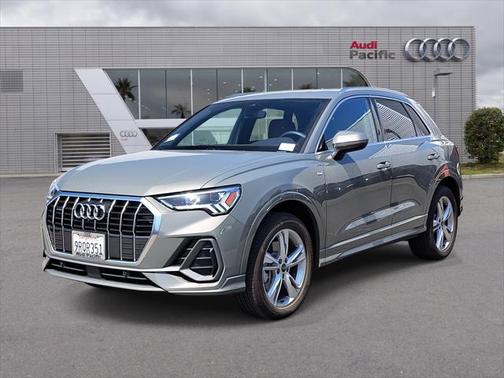 2024 Audi Q3 45 S line Premium Plus