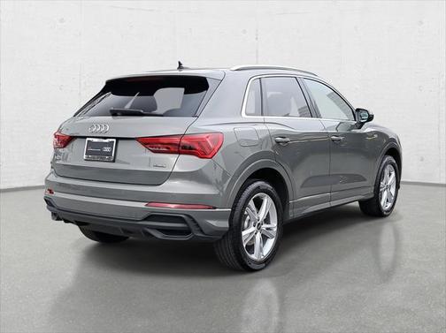 2024 Audi Q3 45 S line Premium Plus