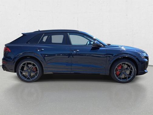 2025 Audi RS Q8 4.0T