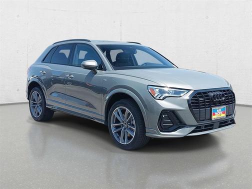 2025 Audi Q3 Premium 45 TFSI S line quattro Tiptronic