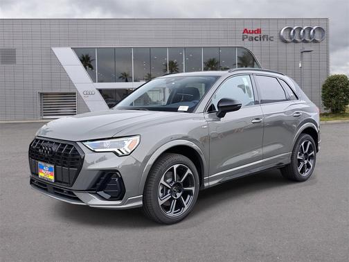 2025 Audi Q3 45 S line Premium Plus