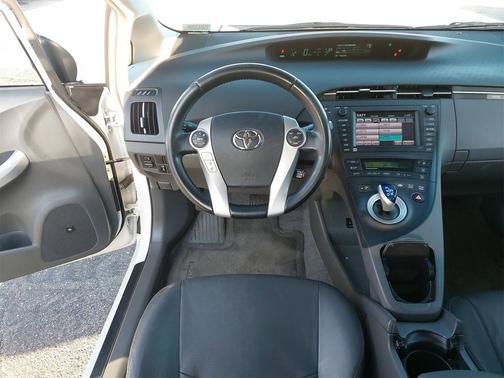 2010 Toyota Prius IV