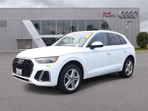 2023 Audi Q5 e 55 S line Premium Plus