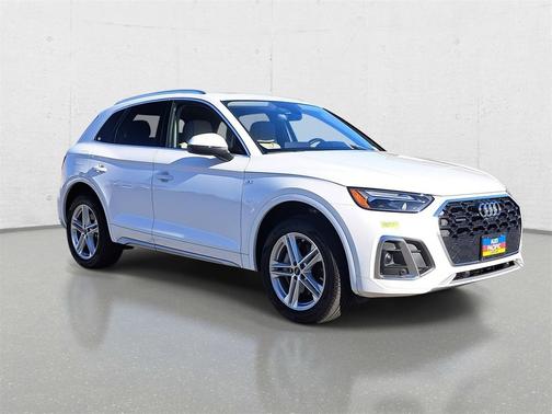 2023 Audi Q5 e 55 S line Premium Plus