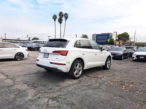2023 Audi Q5 e 55 S line Premium Plus