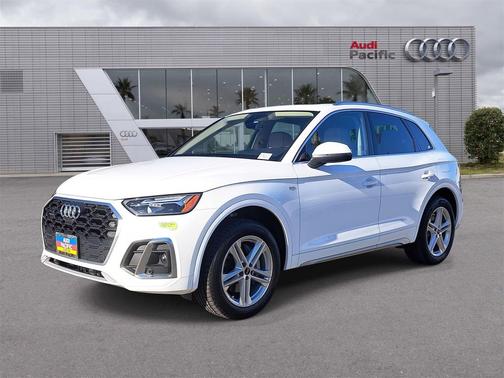 2023 Audi Q5 e 55 S line Premium Plus