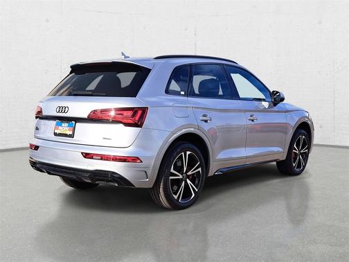 2025 Audi Q5 45 S line Premium Plus