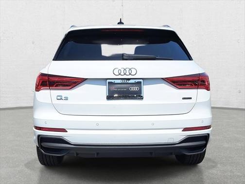 2024 Audi Q3 45 S line Premium Plus