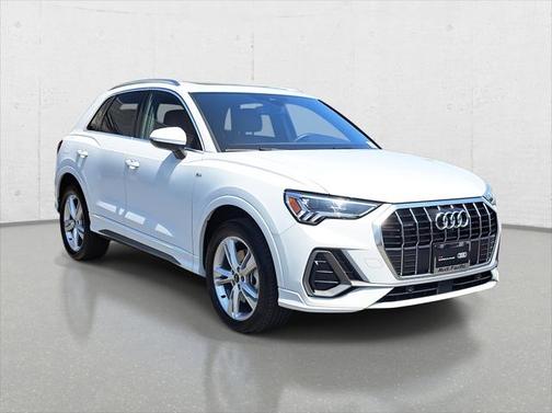 2024 Audi Q3 45 S line Premium Plus