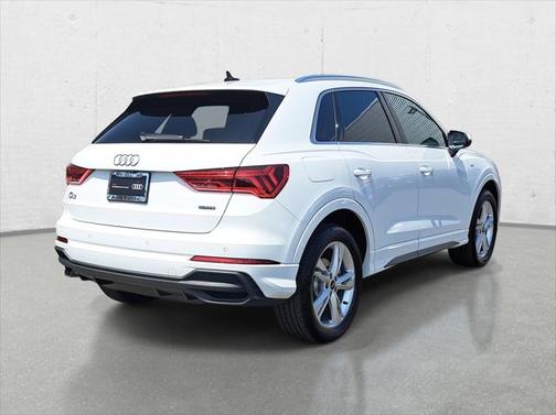 2024 Audi Q3 45 S line Premium Plus