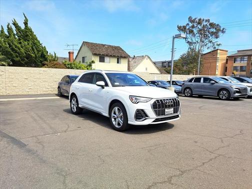 2024 Audi Q3 45 S line Premium Plus