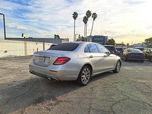 2019 Mercedes-Benz E-Class E 300