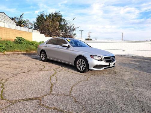 2019 Mercedes-Benz E-Class E 300