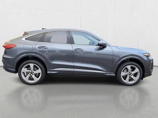 2025 Audi Q5 Sportback Premium Plus