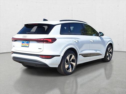 2025 Audi Q6 e-tron Prestige quattro