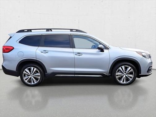 2022 Subaru Ascent Limited 8-Passenger