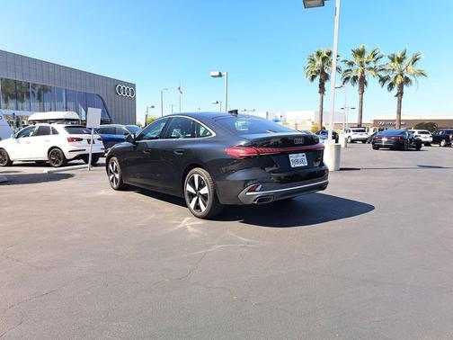 2025 Audi A5 Premium TFSI quattro S tronic