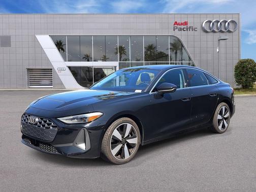 2025 Audi A5 Premium TFSI quattro S tronic