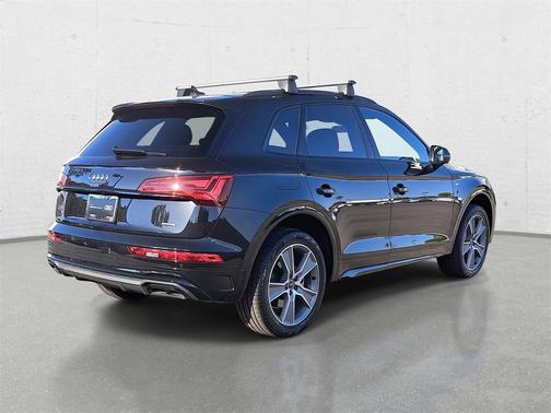 2025 Audi Q5 45 S line Premium