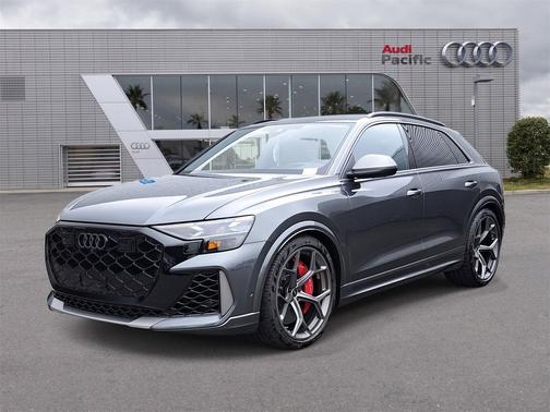 2025 Audi RS Q8 4.0T
