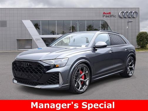 2025 Audi RS Q8 4.0T