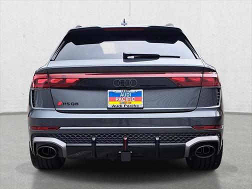 2025 Audi RS Q8 4.0T