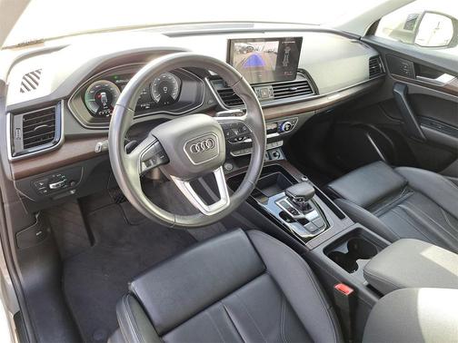 2023 Audi Q5 e 55 S line Premium Plus