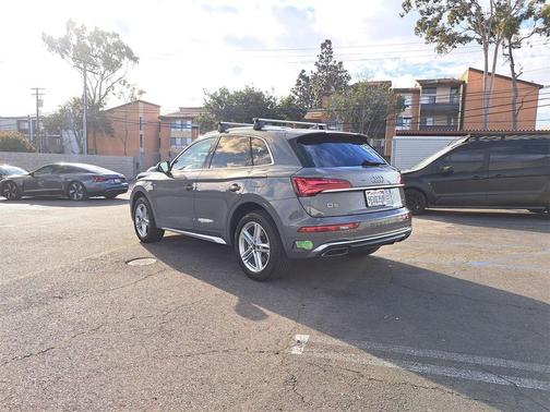 2023 Audi Q5 e 55 S line Premium Plus