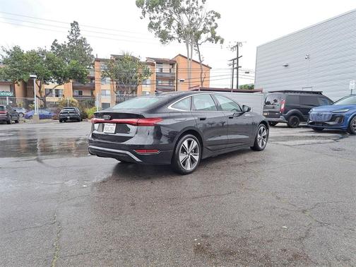 2025 Audi A6 e-tron Premium Plus