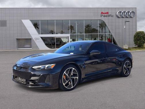 2024 Audi RS e-tron GT quattro