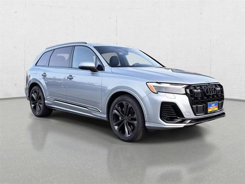 2026 Audi Q7 55 Premium Plus