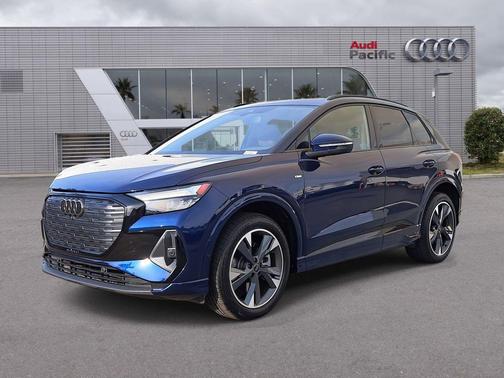 2024 Audi Q4 e-tron Premium Plus 50 quattro