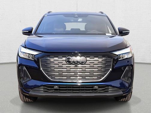2024 Audi Q4 e-tron Premium Plus 50 quattro