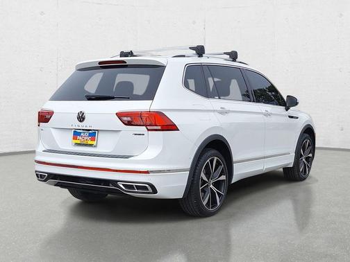 Opal White Pearl 2023 Volkswagen Tiguan 2.0T SEL R-Line 4MOTION