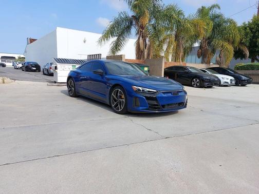 Ascari Blue Metallic 2023 Audi RS e-tron GT quattro