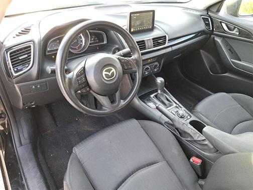 2016 Mazda Mazda3 i Sport