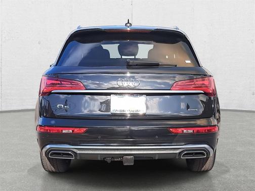 2022 Audi Q5 45 S line Premium Plus