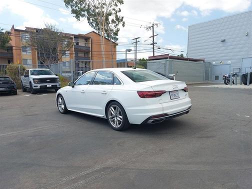 2023 Audi A4 45 S line Premium Plus
