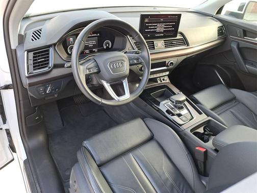 2023 Audi Q5 e 55 S line Premium Plus