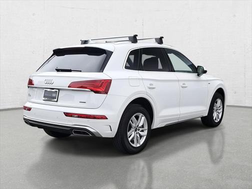 2024 Audi Q5 45 S line Premium