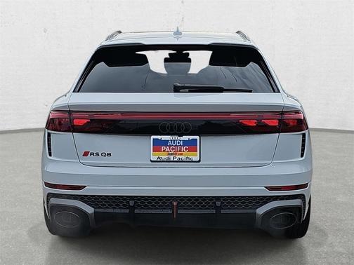 2026 Audi RS Q8 4.0T