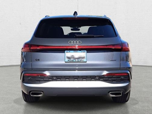 2025 Audi Q5 Prestige TFSI quattro S tronic